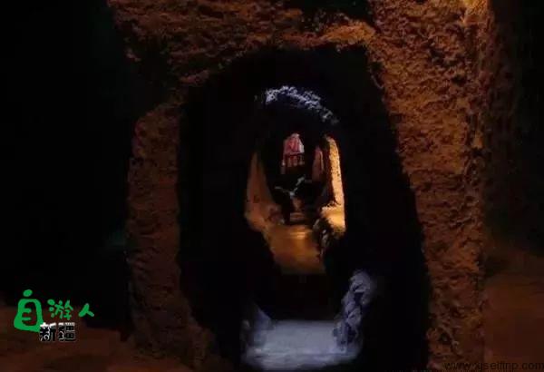 新疆地下有个神秘的地洞，长度达5000多公里，堪比万里长城，却鲜为人知！