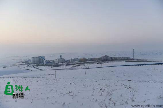 伊犁河谷的冬季童话美景，是大自然奇妙美景，雪与光的盛宴！